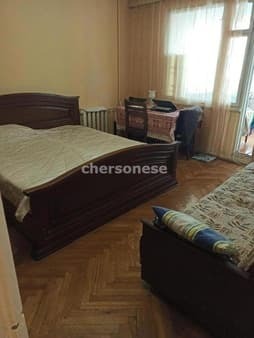 Квартира в продажу по адресу Республика Крым, Ялта, улица Красных Партизан, 26