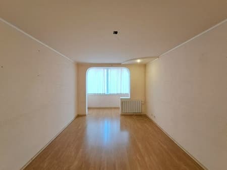 Продам четырехкомнатную квартиру, 76.7 м², этаж 2 из 5. Фото 1