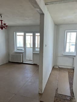 Продажа трехкомнатной квартиры, 32 м², этаж 3 из 5. Фото 4