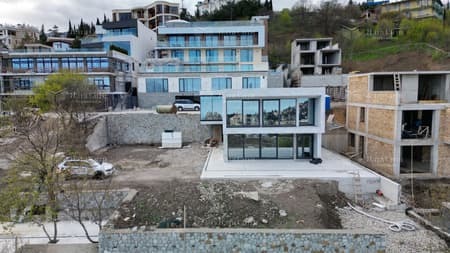 Дом в продажу по адресу Республика Крым, Ялта