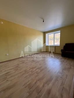 Продается трехкомнатная квартира, 82.5 м², этаж 5 из 5. Фото 3