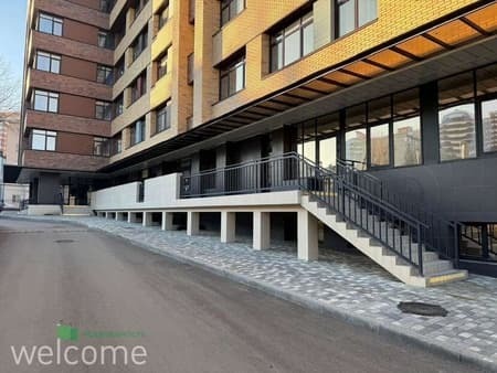 Купить четырехкомнатную квартиру, 123.5 м², этаж 2 из 7. Фото 3