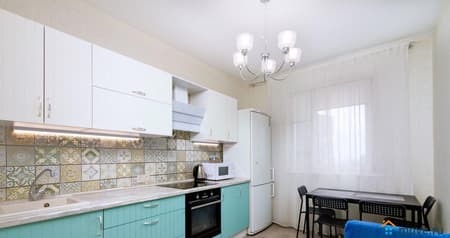 2-комн. квартира, 75 м²