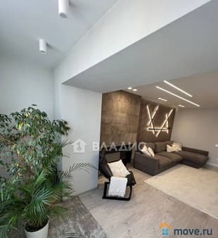 3-комн. квартира, 104 м²