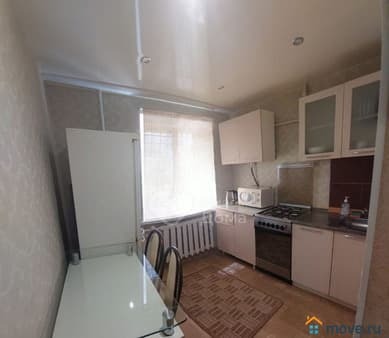 Сдам в аренду однокомнатную квартиру, 32 м², этаж 1 из 5. Фото 3