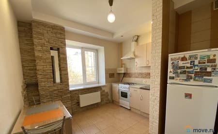 Сдам однокомнатную квартиру, 40 м², этаж 3 из 9. Фото 1