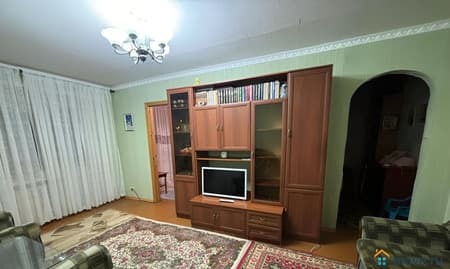 Объявление о сдаче трехкомнатной квартиры, 48 м², этаж 4 из 4. Фото 6