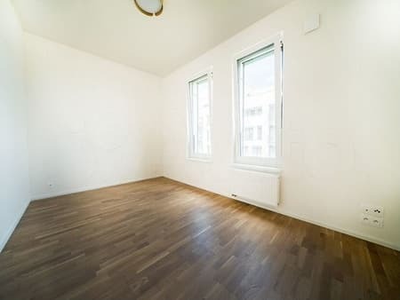 Купить однокомнатную квартиру, 39.4 м², этаж 1 из 5. Фото 3