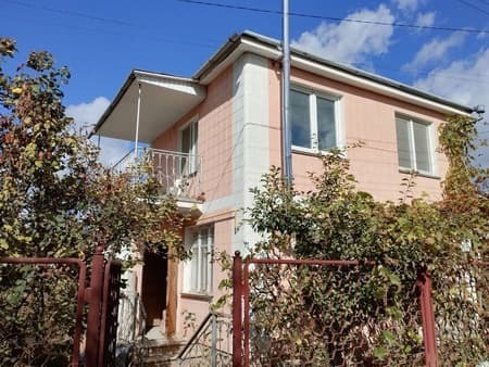 Дом в продажу по адресу Крым, Бахчисарайский район, Бахчисарай