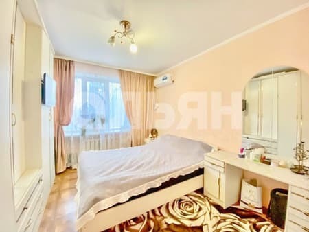 Квартира в продажу по адресу Крым, Алушта, ул. туристов, 3б