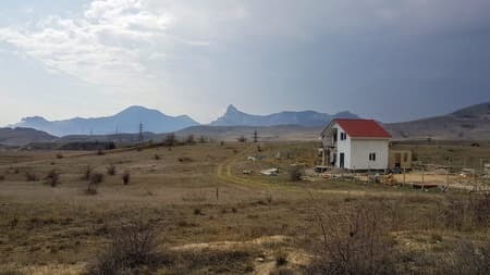 Земля под ИЖС в продажу по адресу Крым, поселок городского типа Коктебель