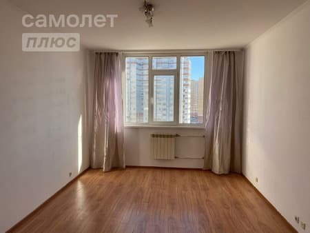 Купить однокомнатную квартиру, 42.2 м², этаж 11 из 13. Фото 1