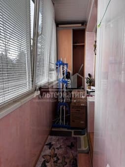 Продаю двухкомнатную квартиру, 46 м², этаж 3 из 5. Фото 2