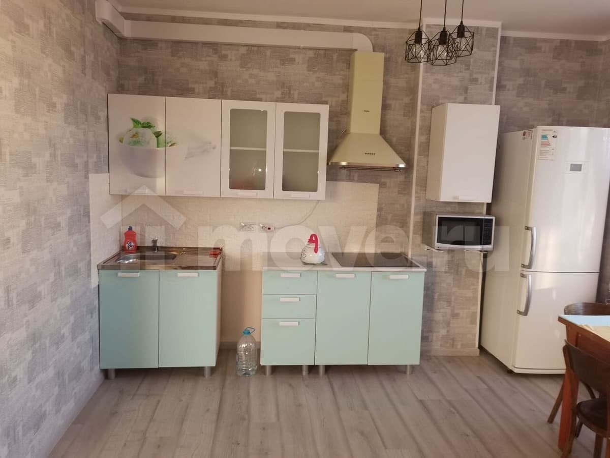 студия, 40 м²